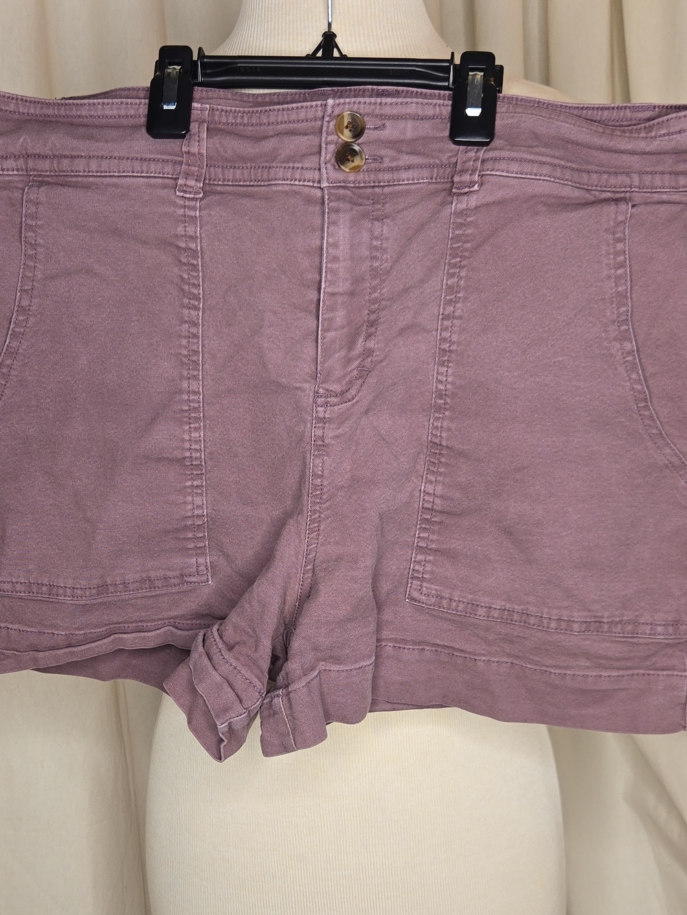 a new day High-Waist Shorts in Mauve Rose